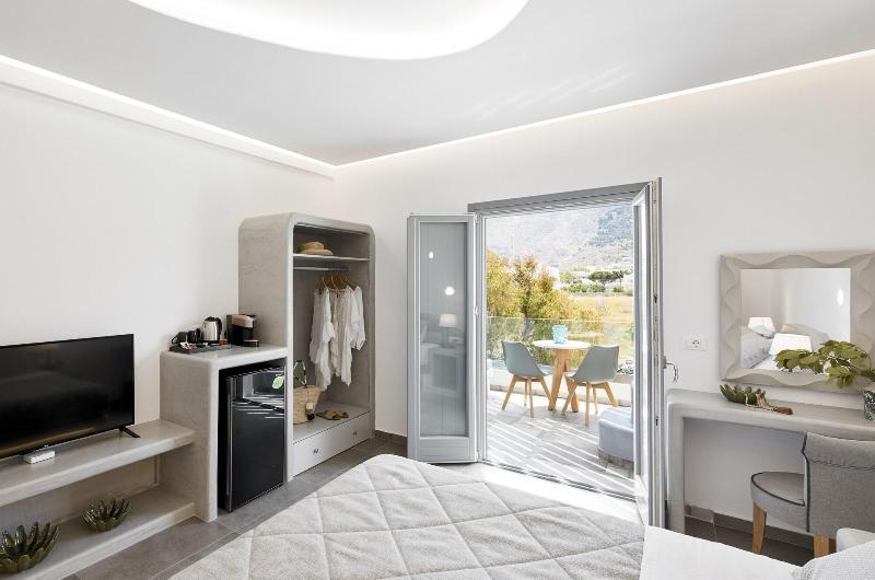 Amara Santorini Kamári