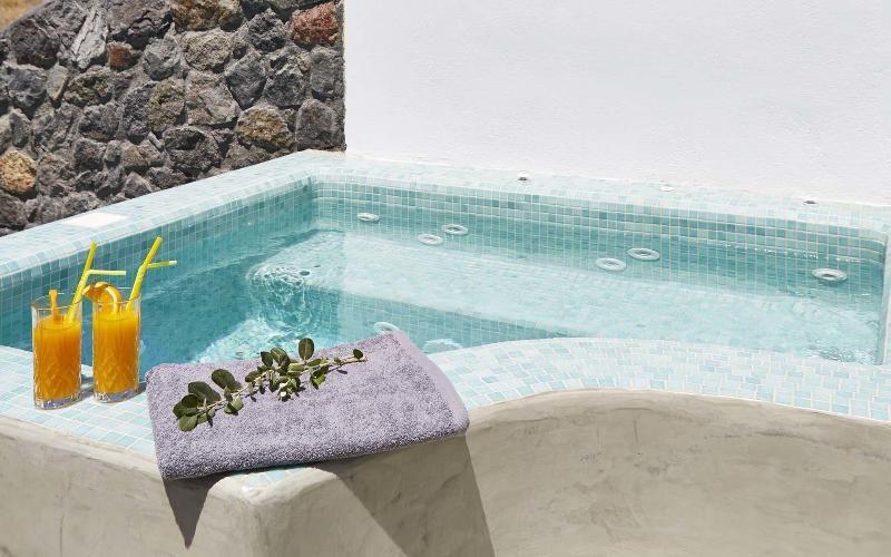 Amara Santorini Kamári
